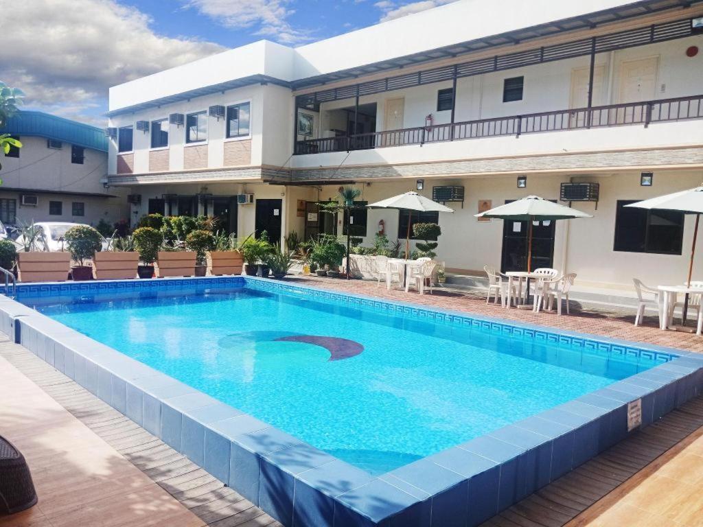 Plaridel  Aerostop Hotel & Restaurant מראה חיצוני תמונה